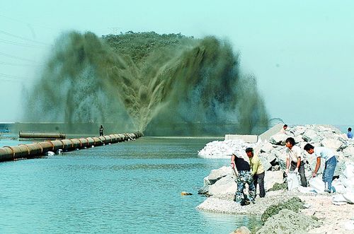 ��ɽ�������������ƽ𱦵�ҫ������