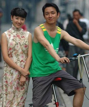 董洁经纪人:潘粤明霸住4000万公寓 不让儿进门