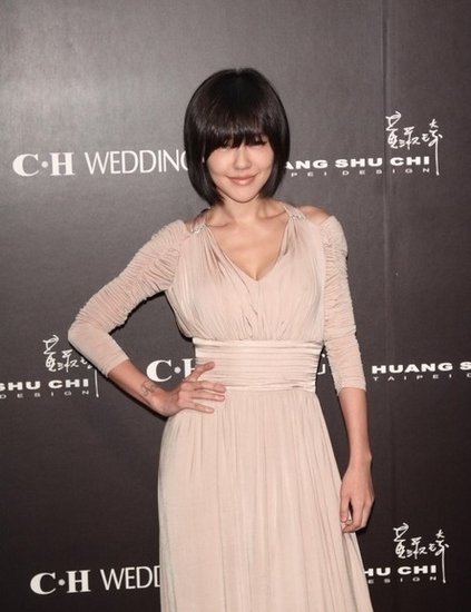 СS����̨���������ǹھ����� �վ�Ө�����Ǿ�