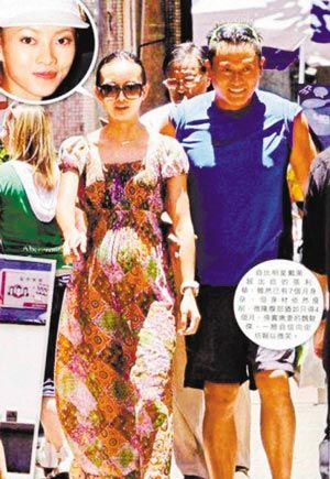 ��ý�����Ǻ��ҹ��Ѱ�� С�����º��񱻵���