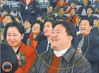 ������Ц���硱��Ե�����ֳ��������һ��ȱϯ